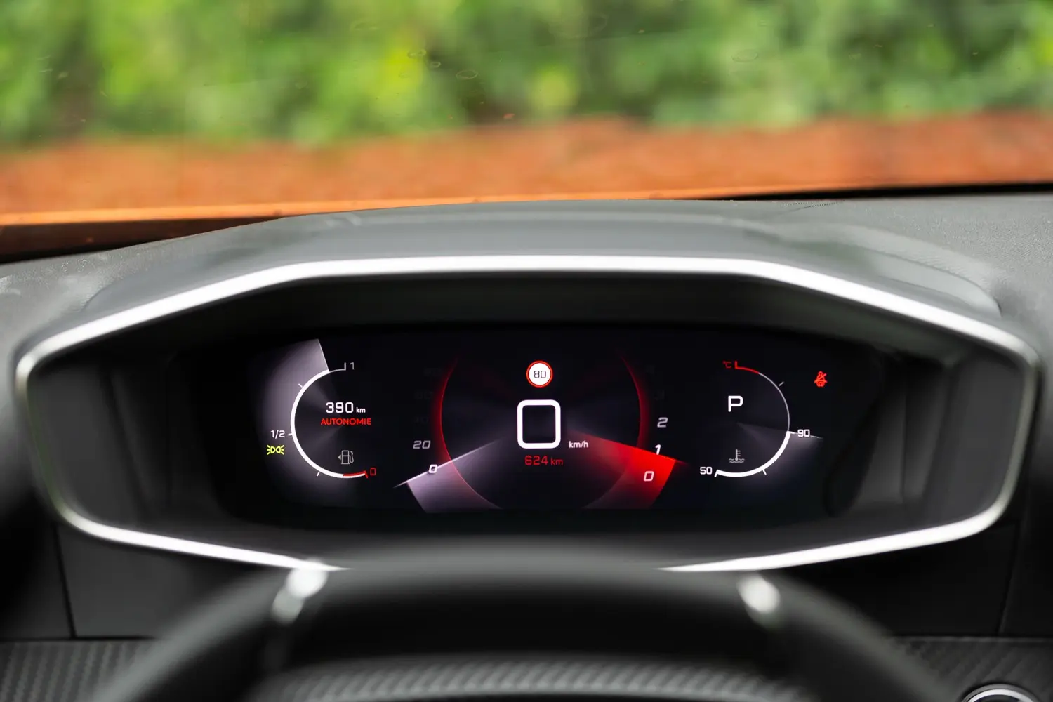 il quadro strumenti 100 digitale 3d di peugeot 208 e 2008 7