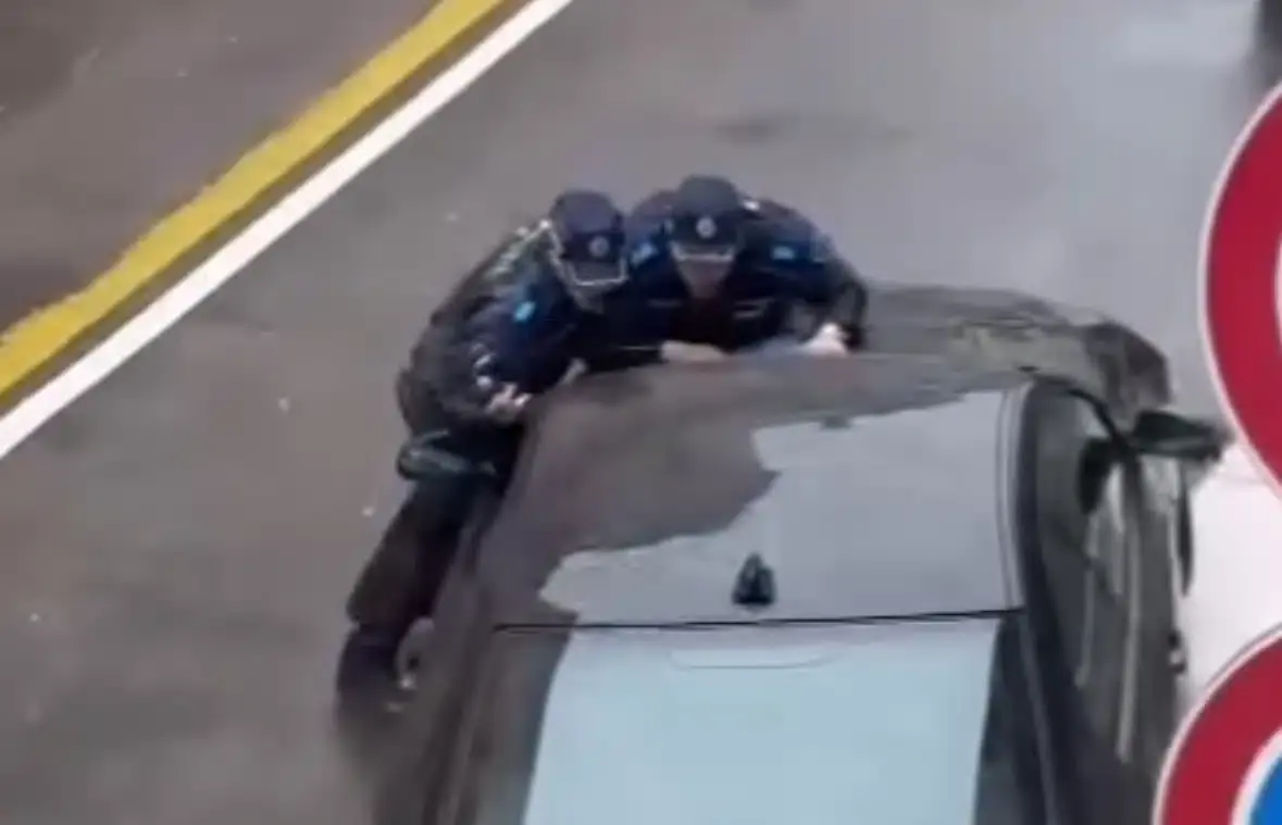 investito poliziotto parma centro