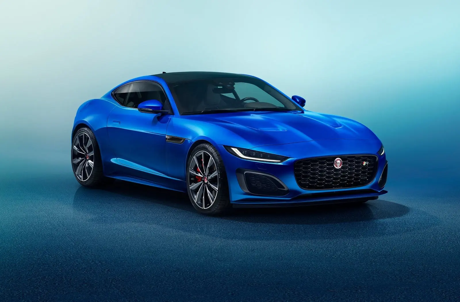 jag f type r 21my image studio exterior velocity blue 021219 01 1