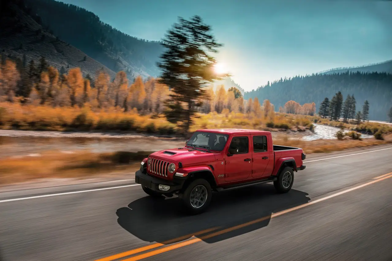jeep gladiator overland red