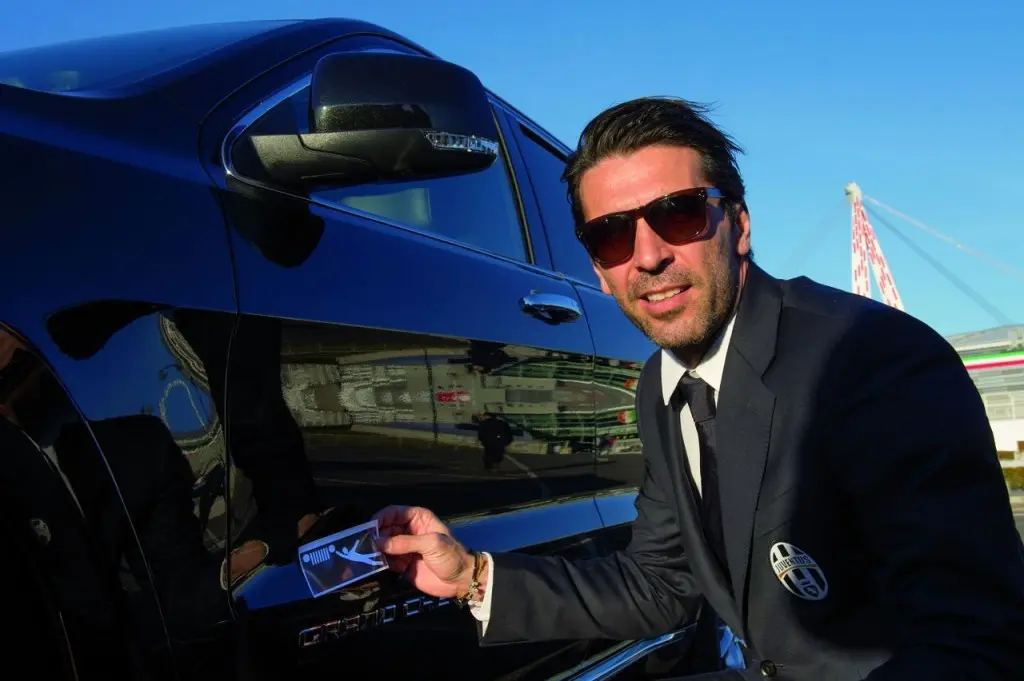 jeep grand cherokee juventus