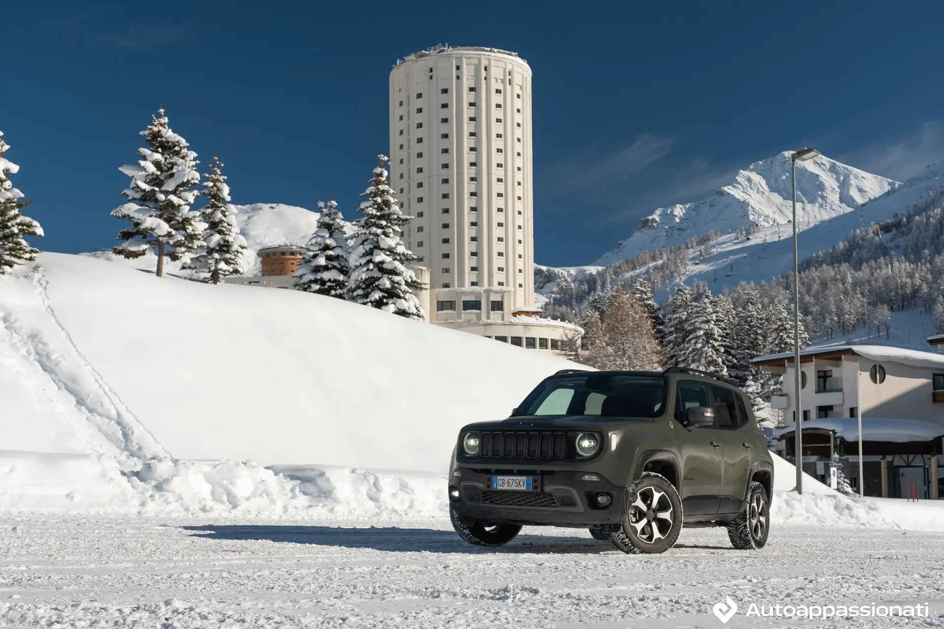 jeep renegade 4xe14