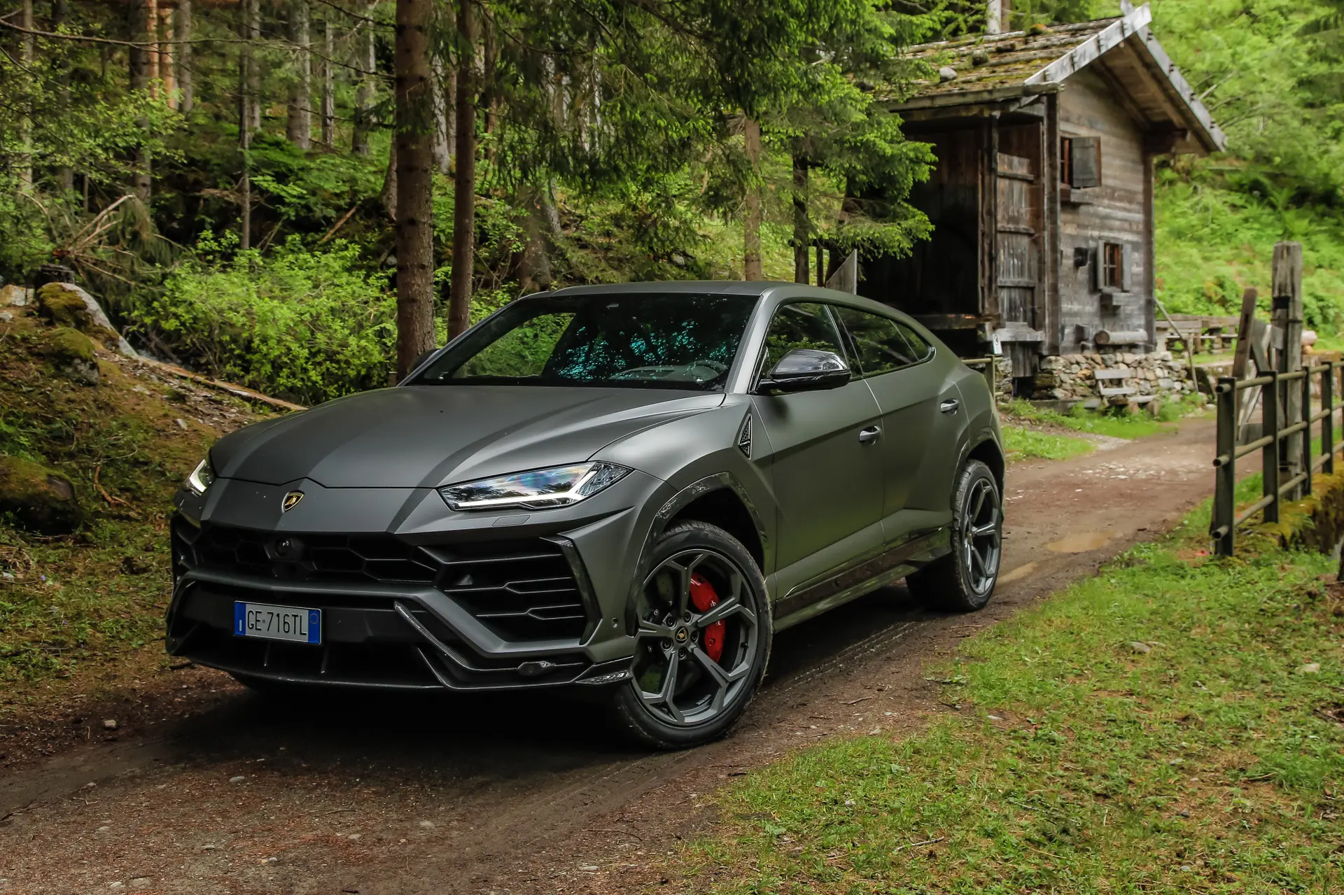 lamborghini aaron 150