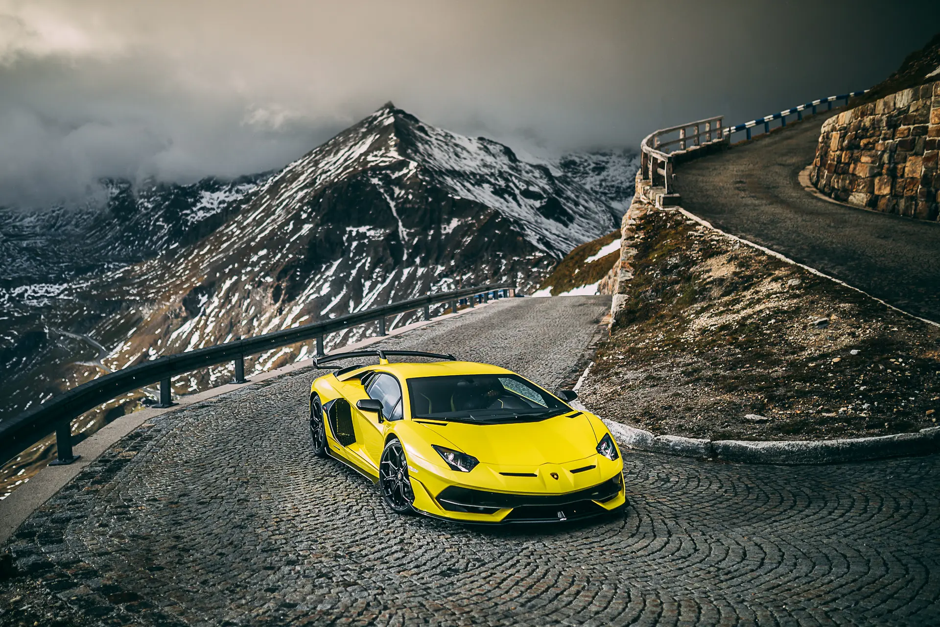 lamborghini aventador