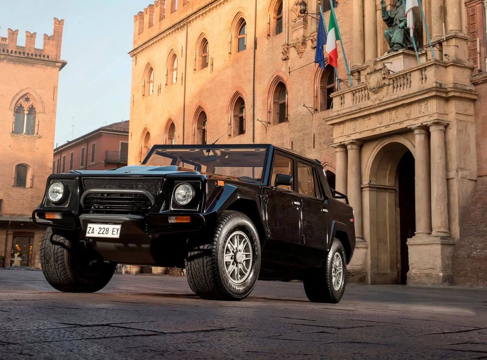 lamborghini lm002 761