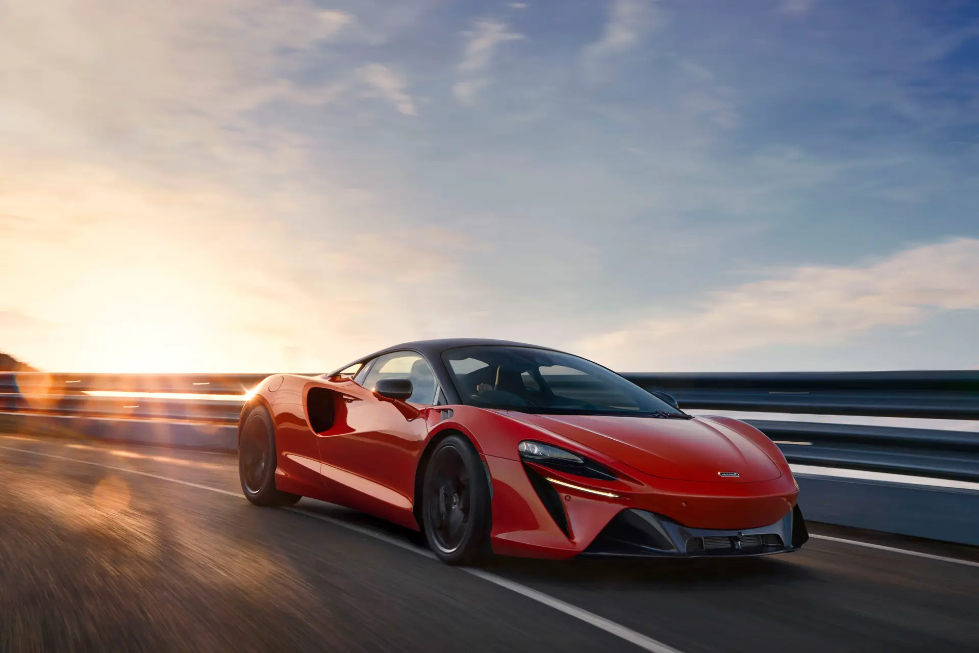 large 12994 mclarenartura