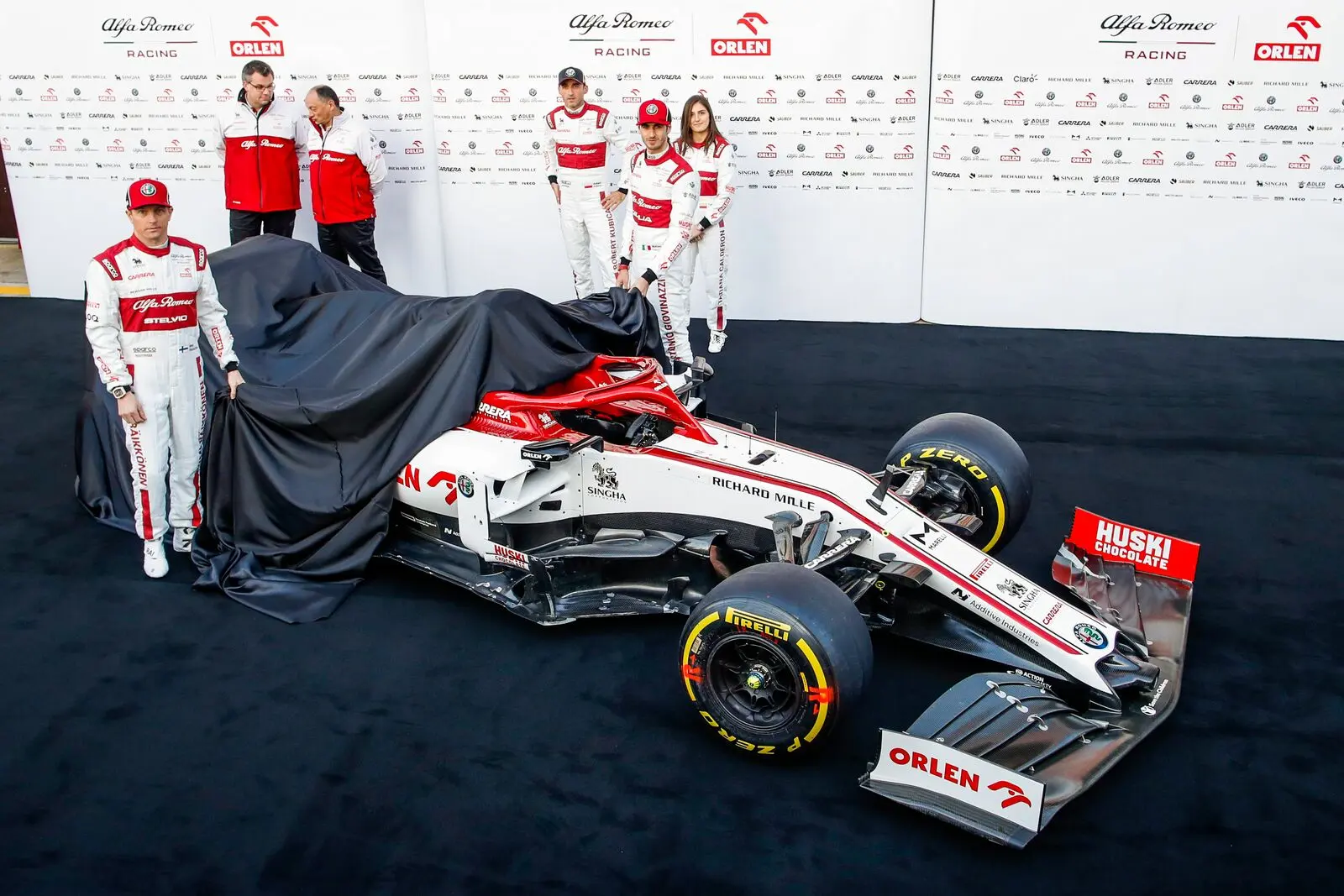 large f1 pre season testing 2020 1 10