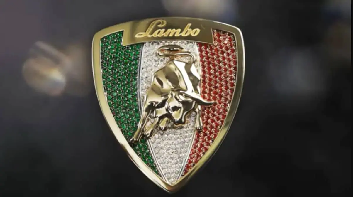 logo lamborghini con diamanti