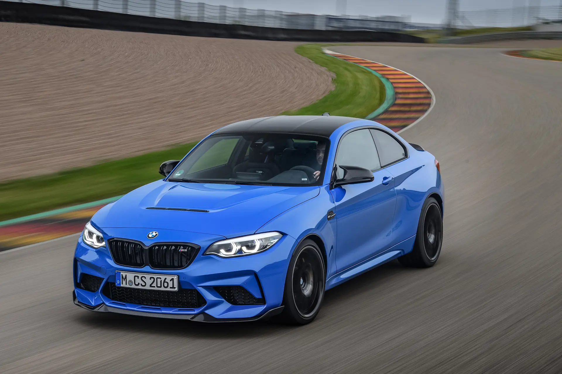 m2 cs