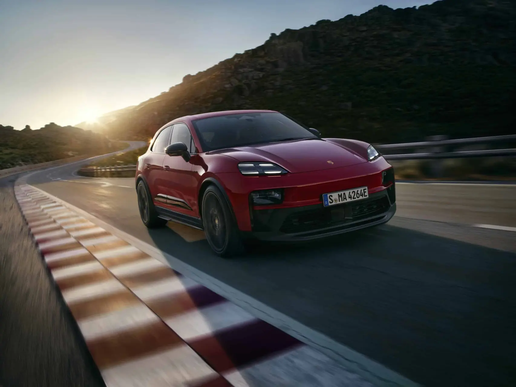 macan gts scaled