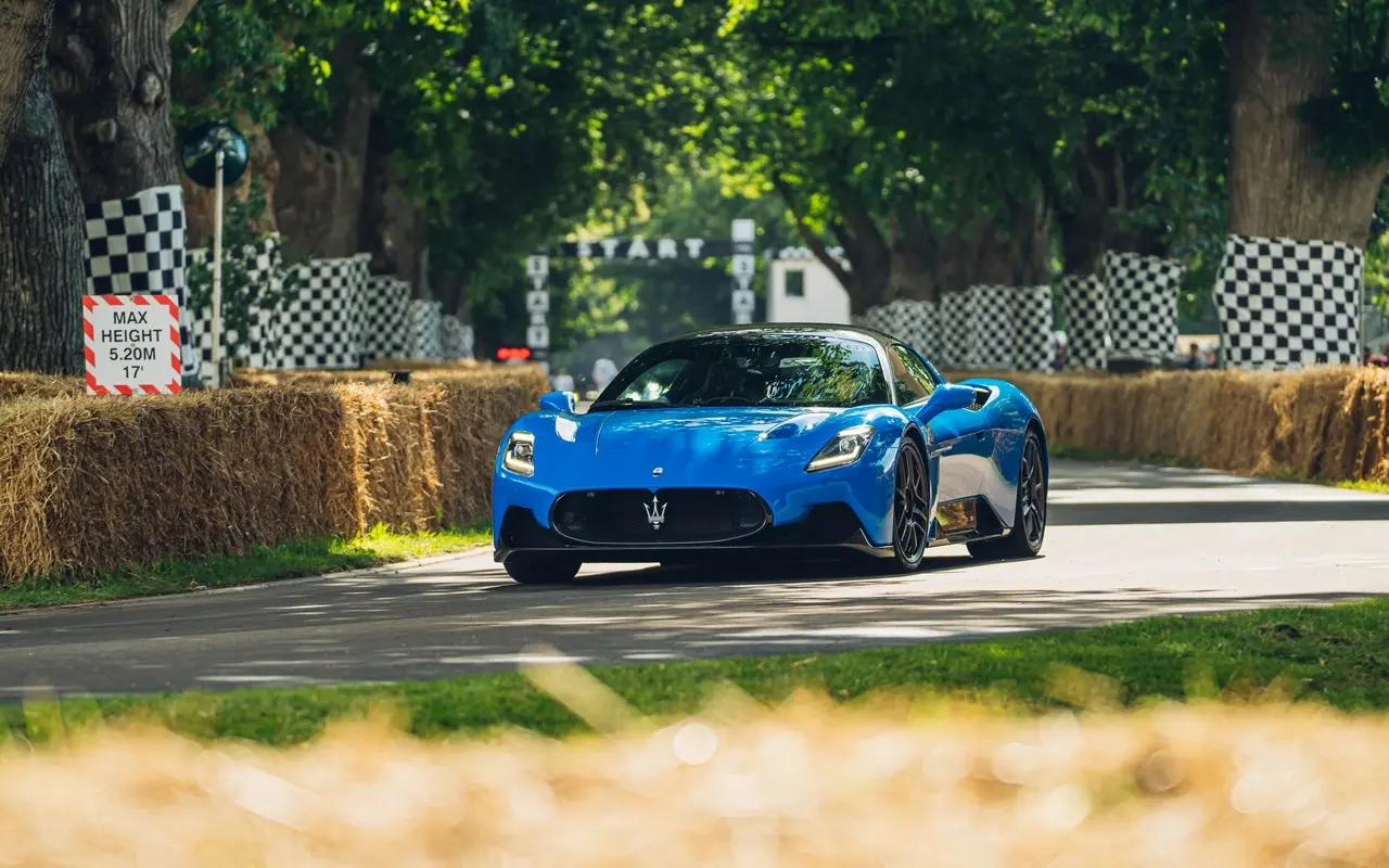 maserati mc20 goodwood