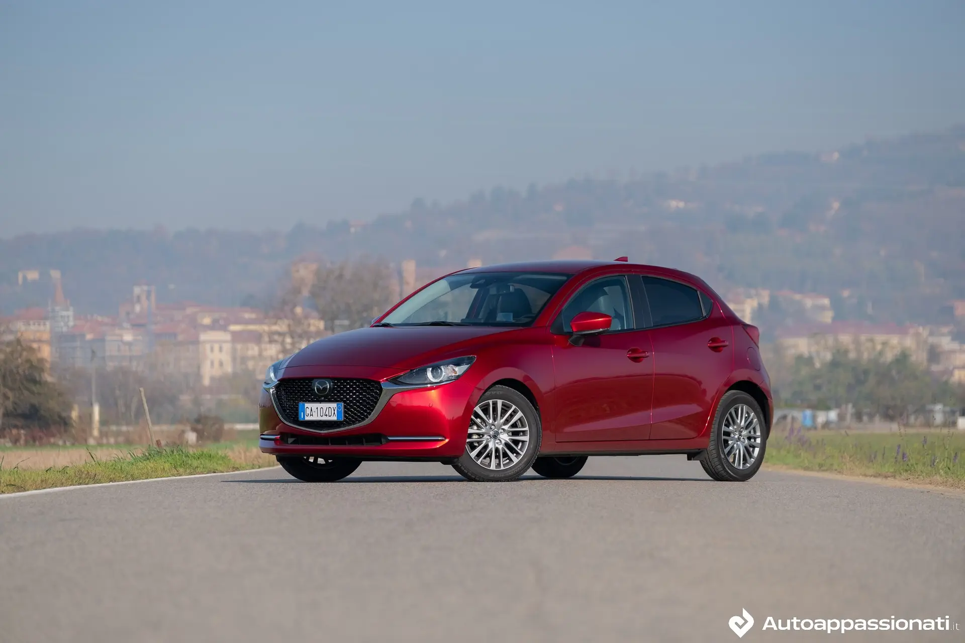 mazda 2 hybrid12