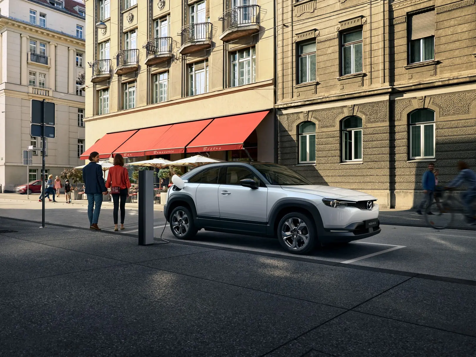 mazda mx 30 esterni