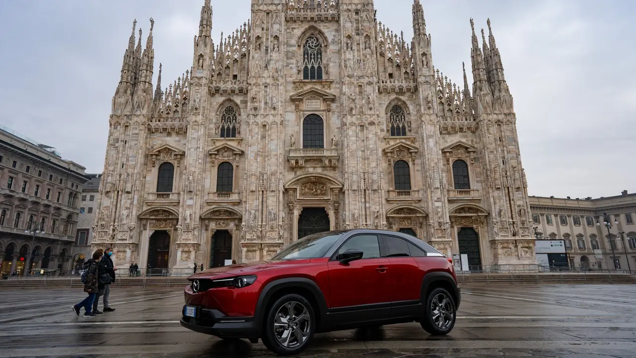 mazda mx 30