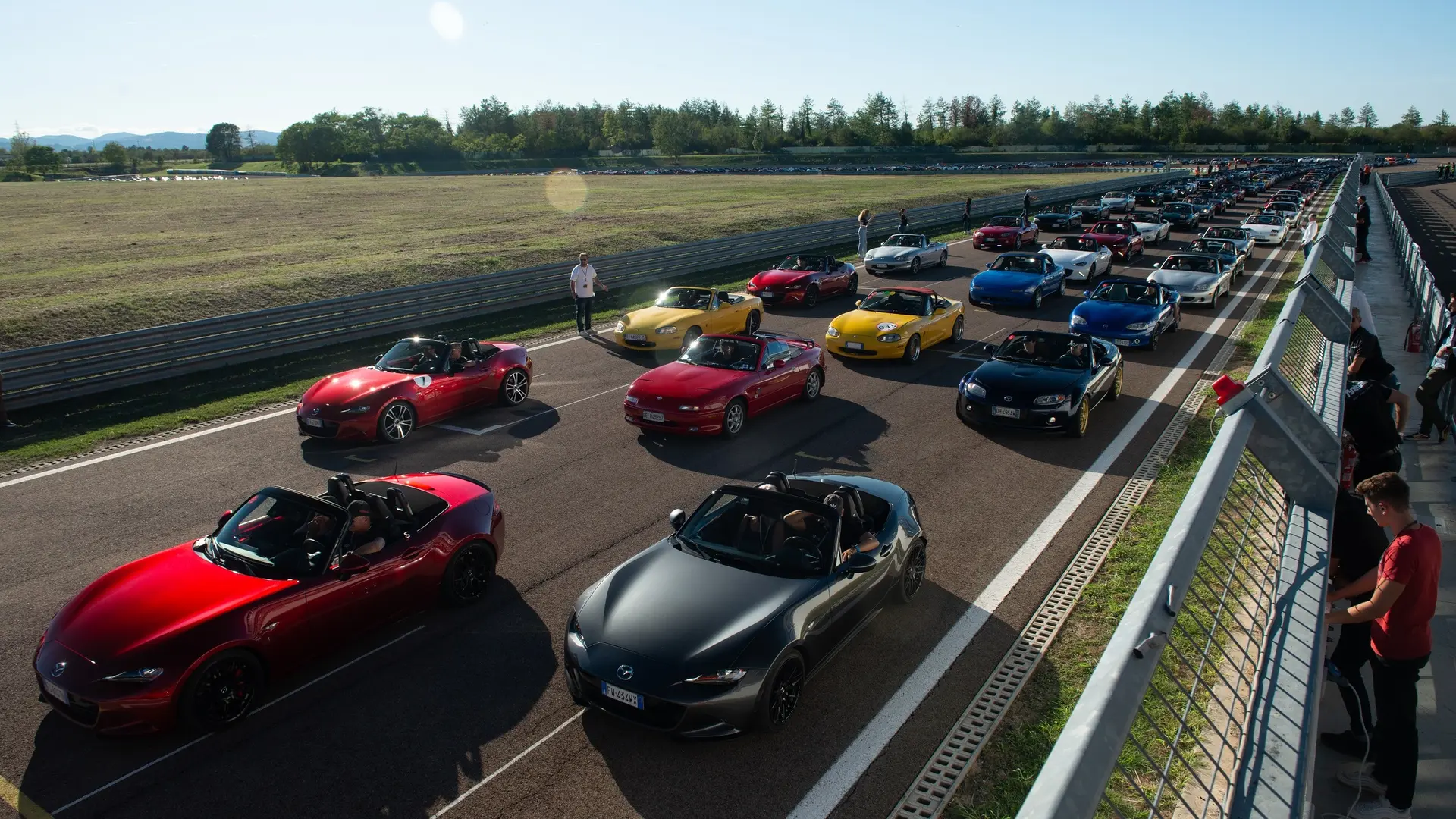 mazda mx 5 raduno record