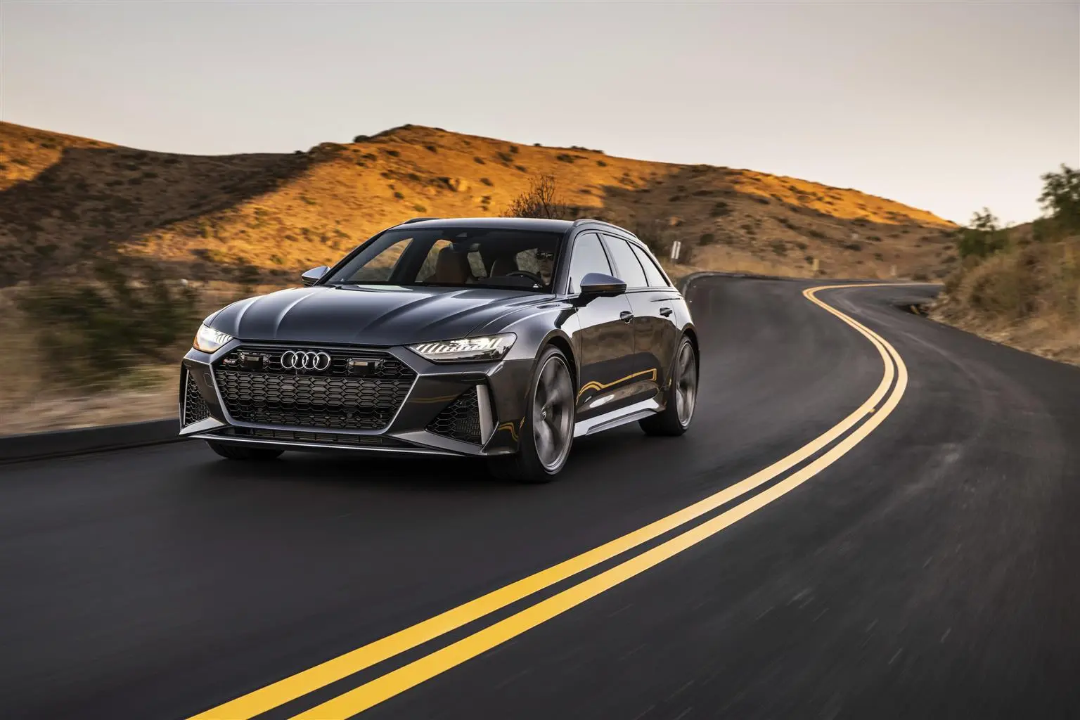 media audi rs 6 avant 001