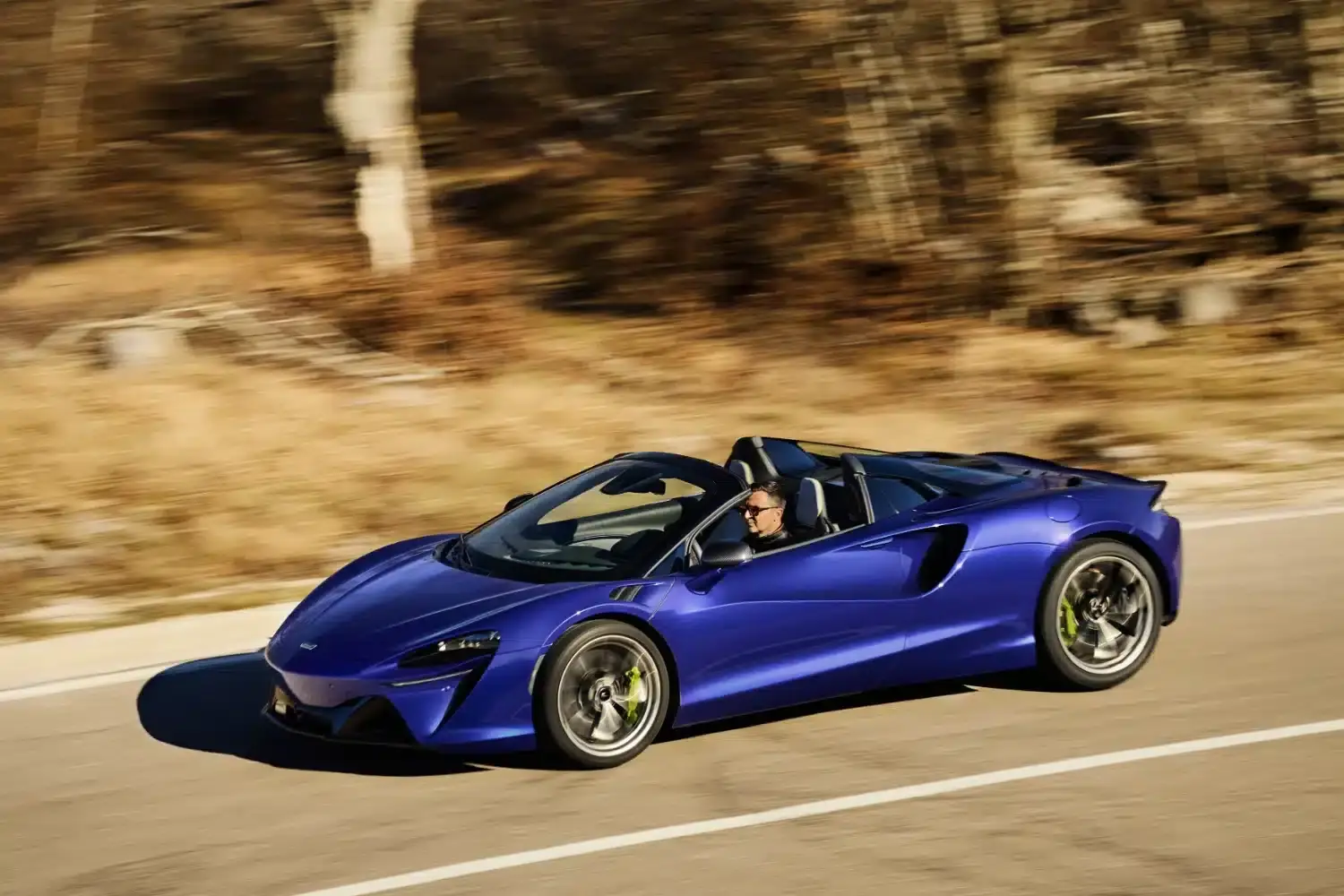 medium 15913 mclarenarturaspider