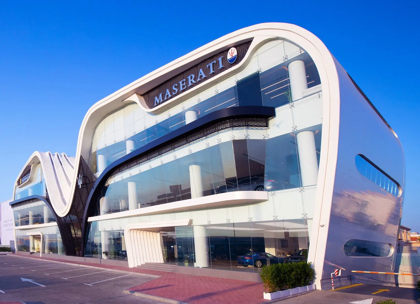 medium 16242 altayermotorsmaseratishowroomdubai