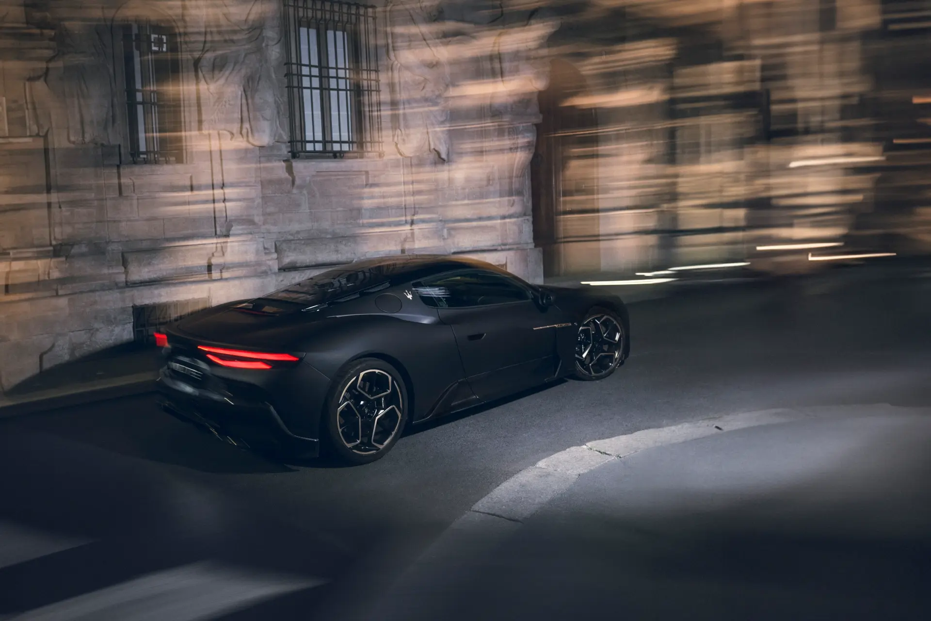 medium 22798 maseratimc20notte