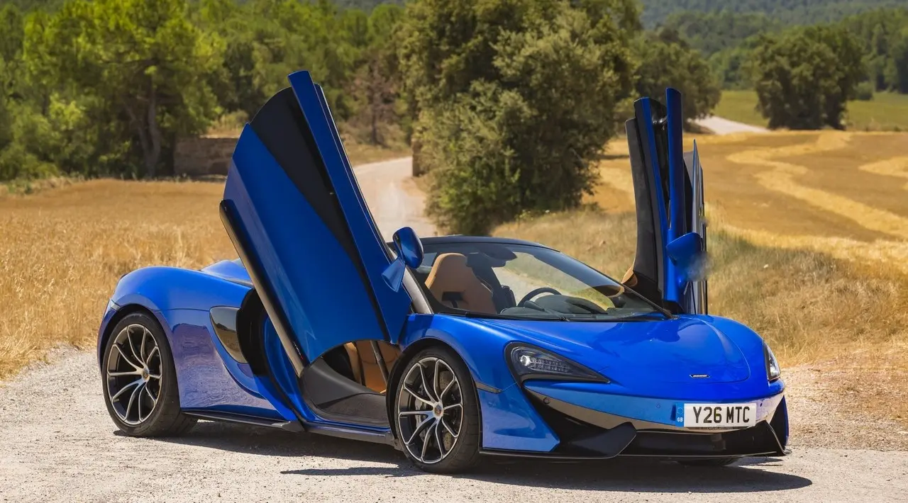 medium 7970 mclaren570sspider vegablue