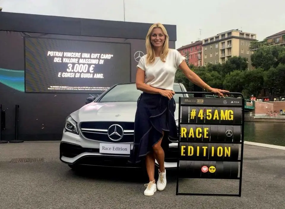 mercedes amg45raceedition
