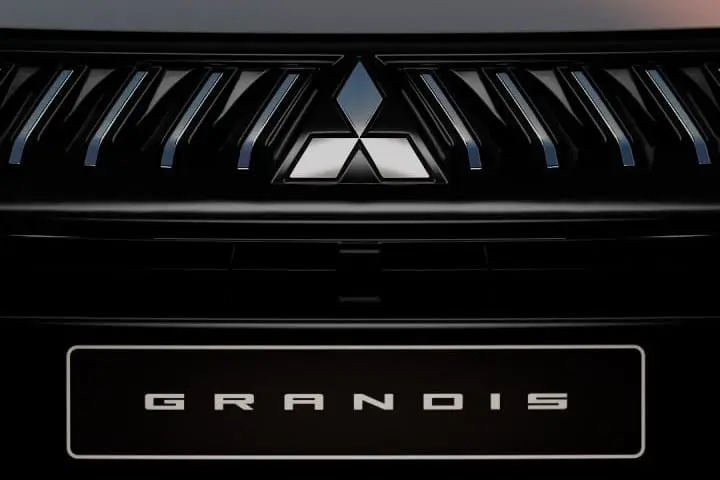 mitsubishi grandis