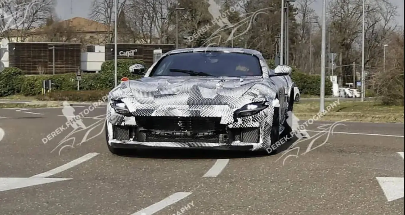 new ferrari 812 b