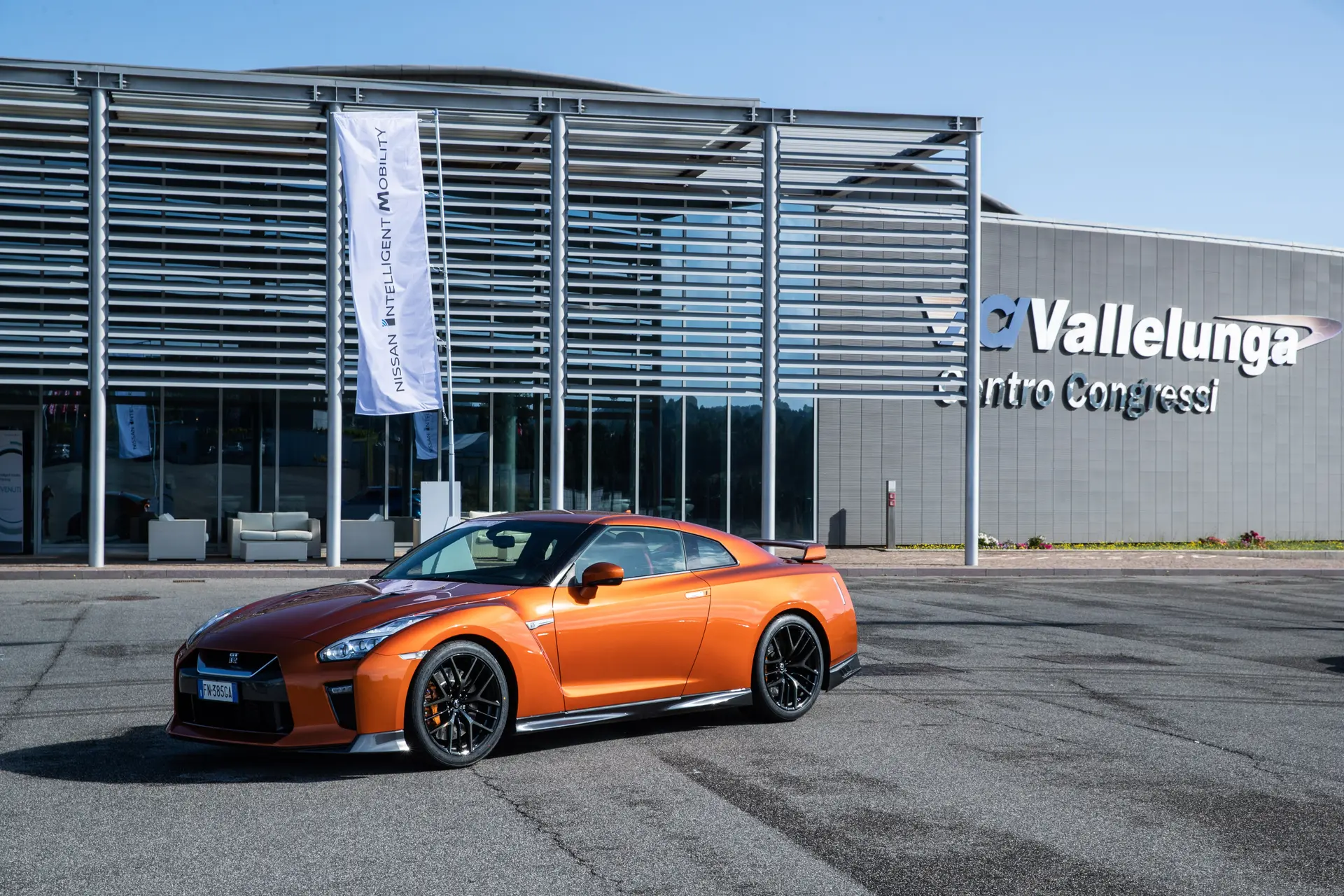 nissan aci vallelunga