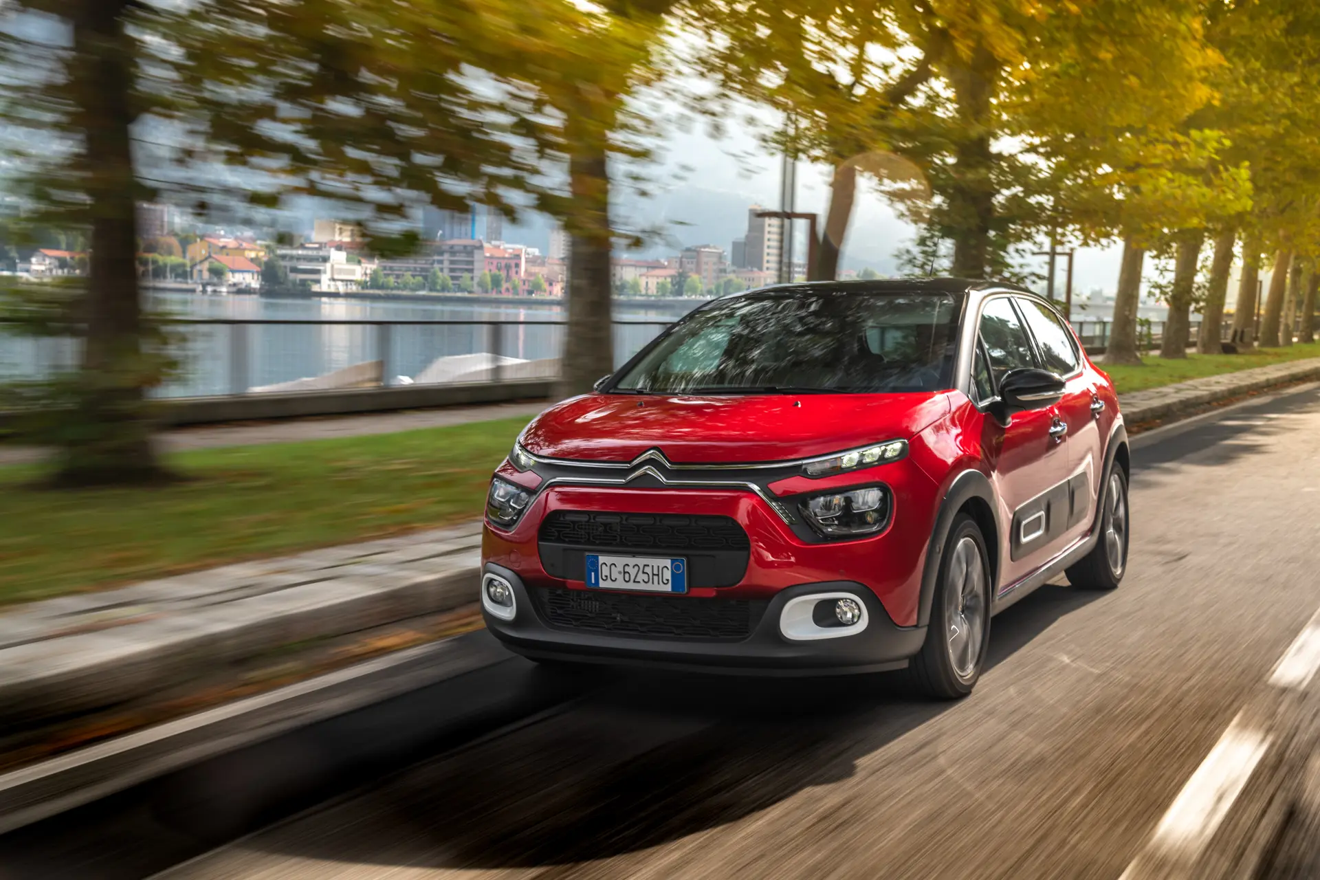nuova citroen c3 per viaggiare in tutta sicurezza in citta 3