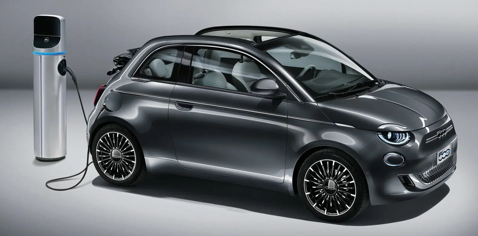 nuova fiat 500 elettrica laterale
