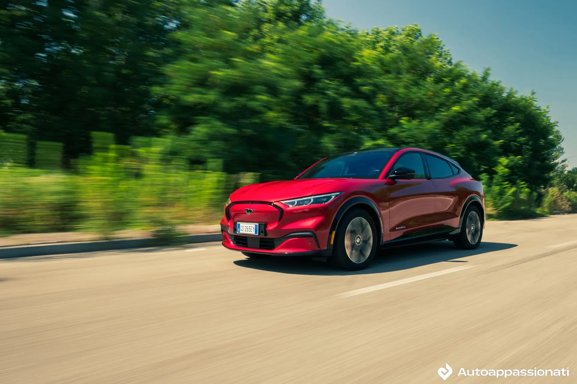 nuova mustang mach e