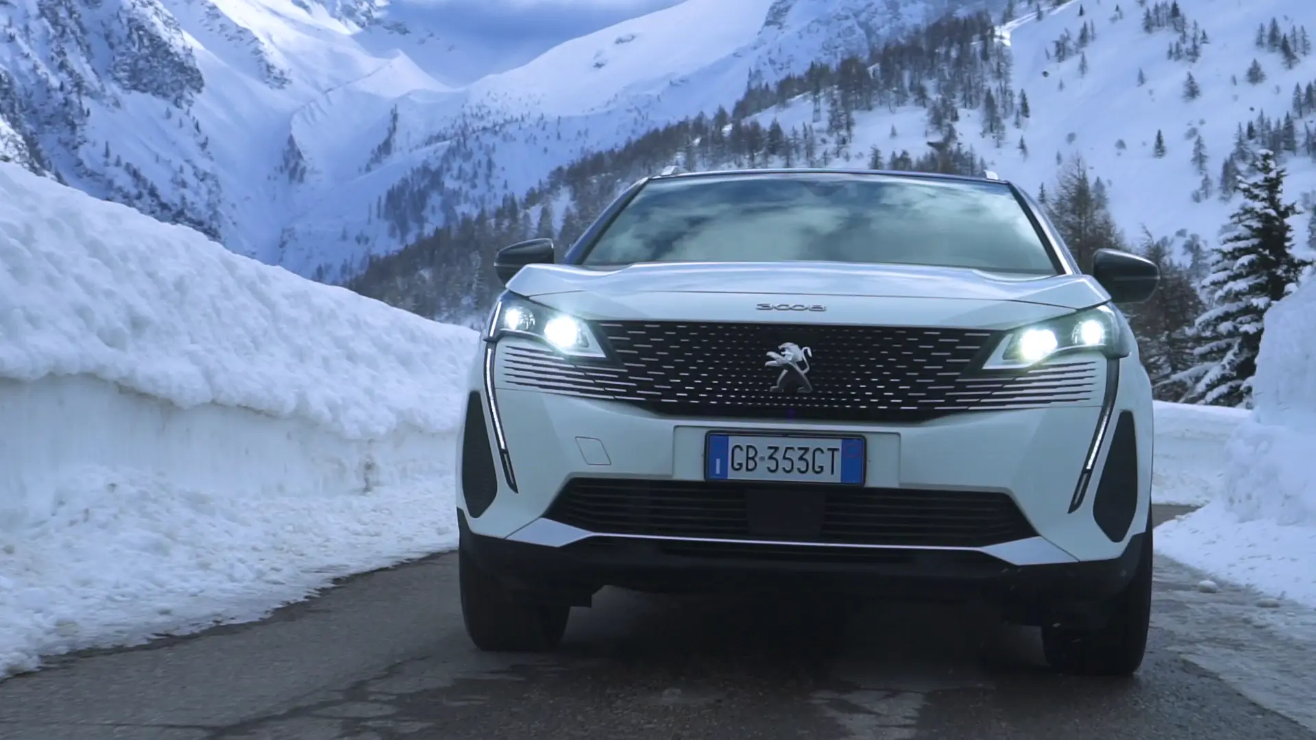nuovo peugeot 3008 hybrid4 la trazione integrale 2