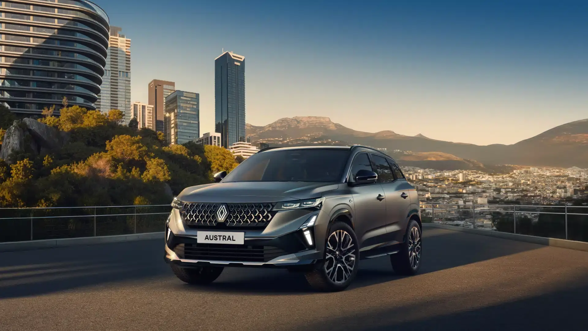 nuovo renault austral design incisivo miglior comfort ed efficienza ibrida 1