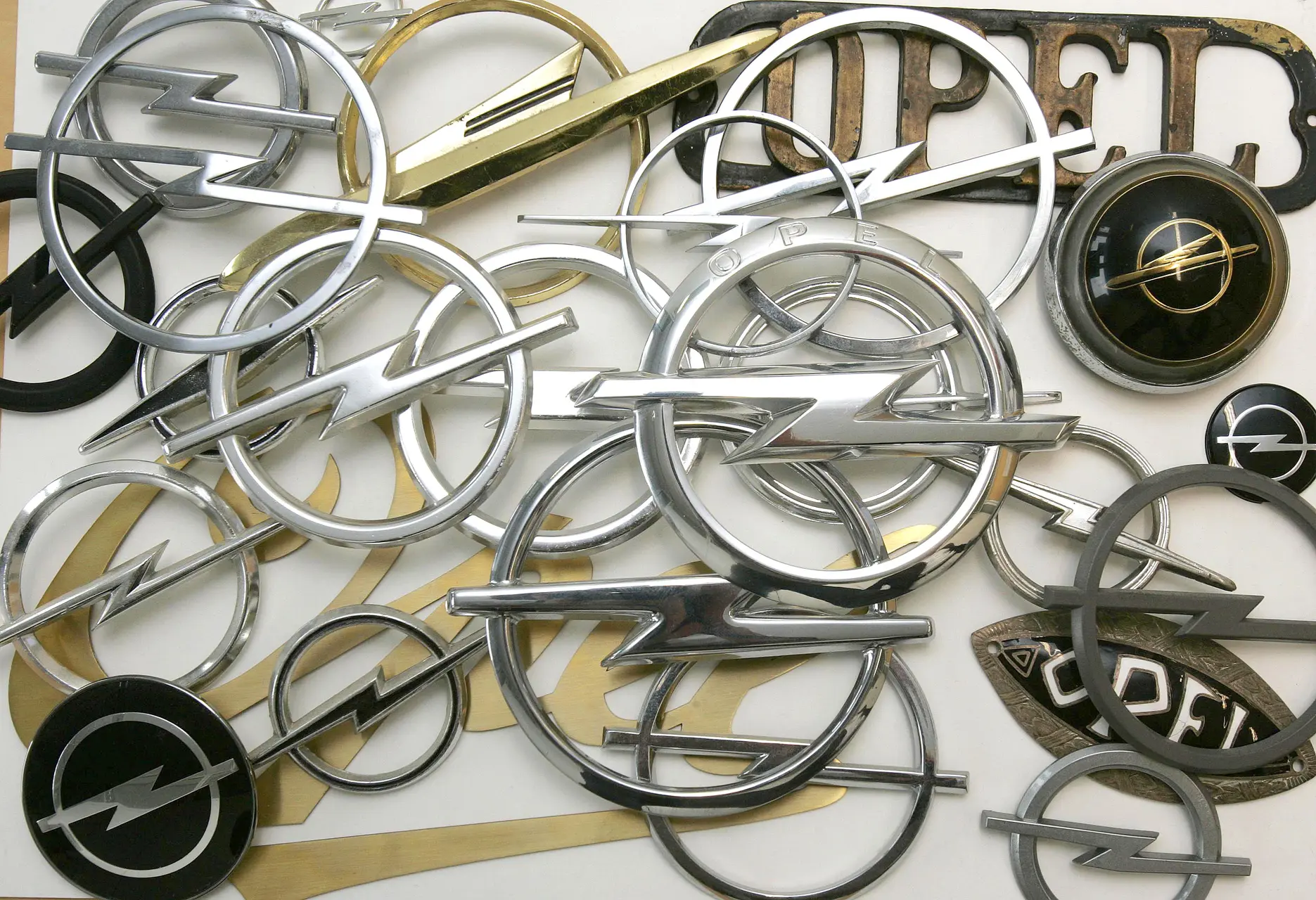 opel logos 256772