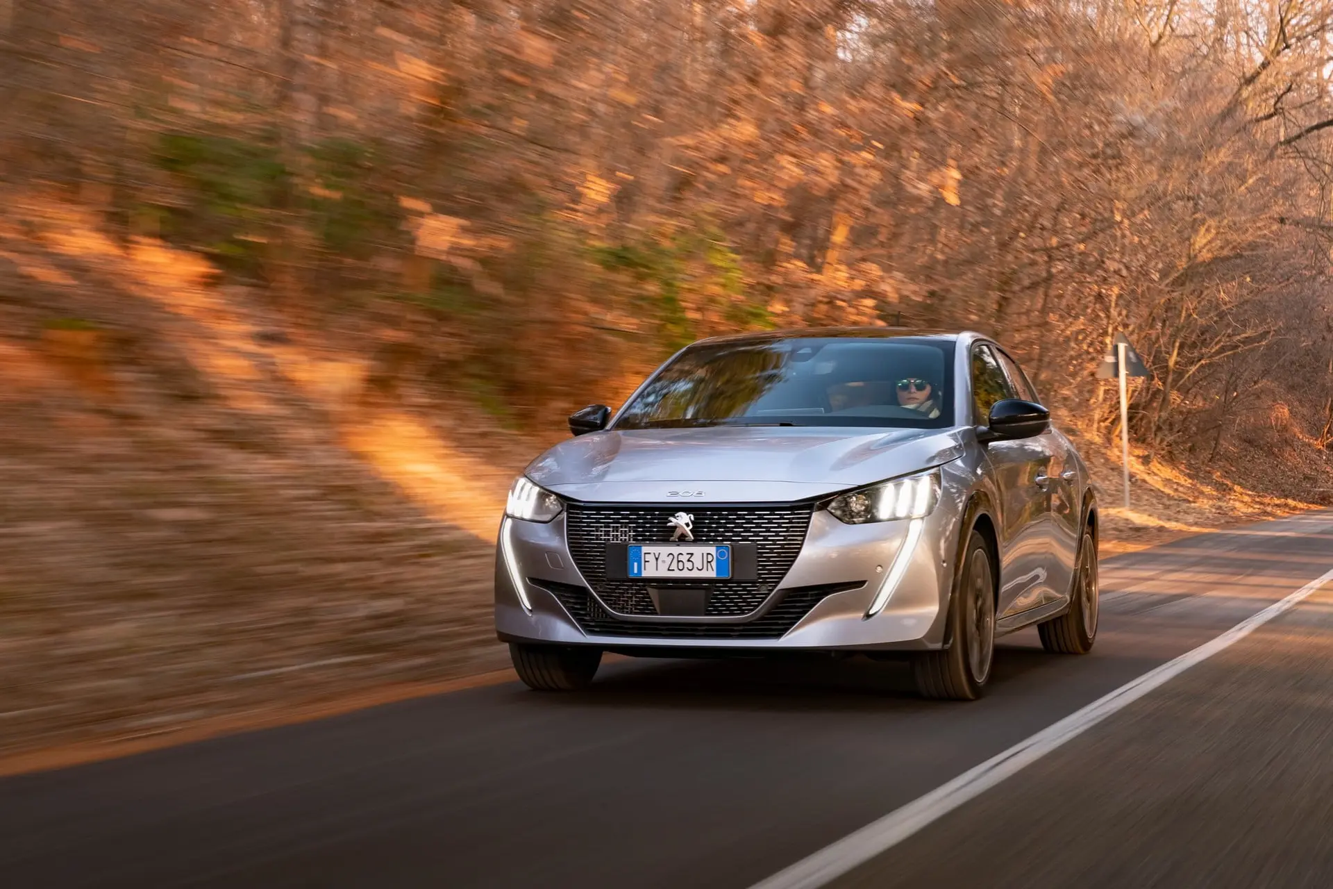 peugeot 208 gt line diesel dinamica 4