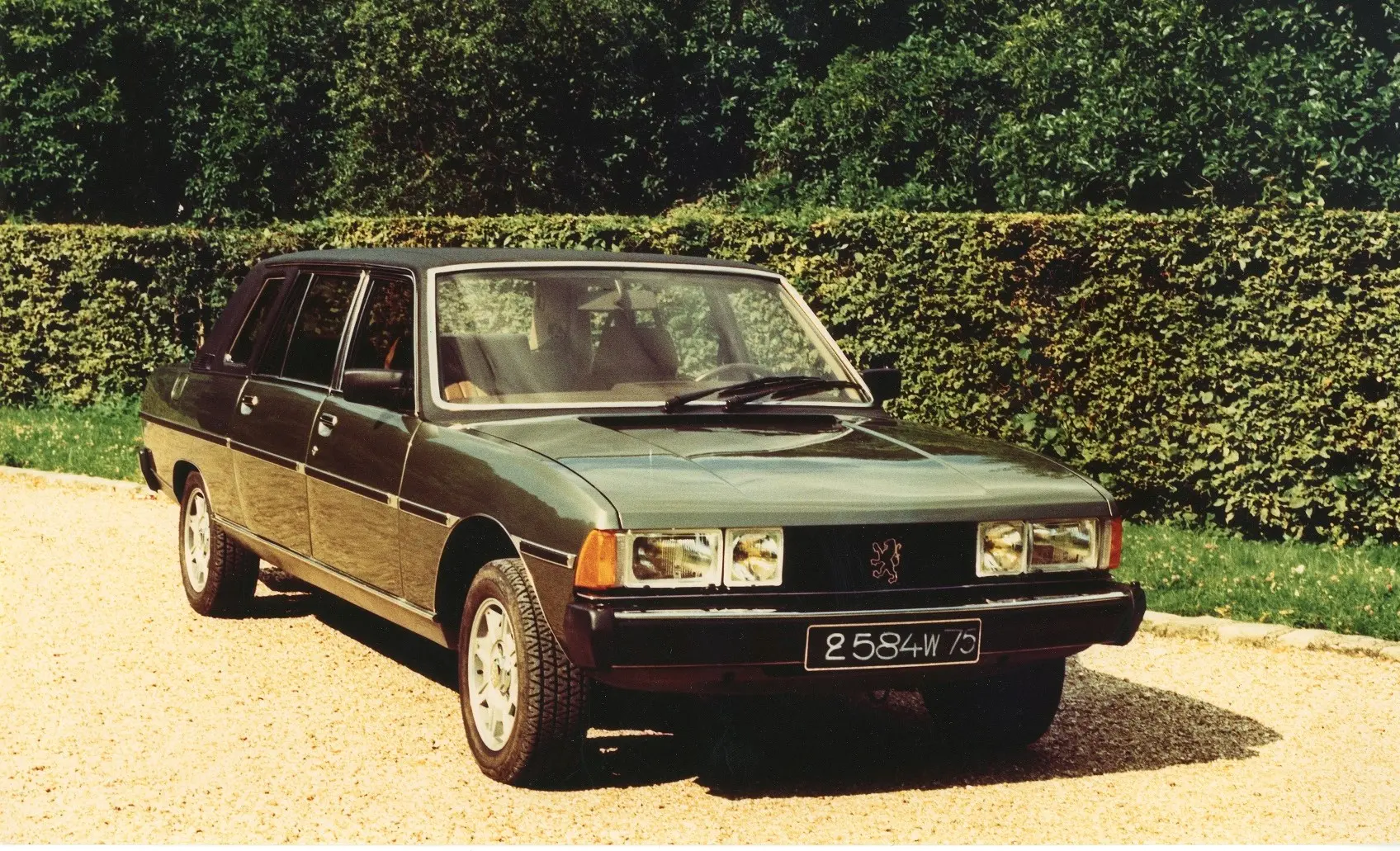peugeot 604 limousine 2 r