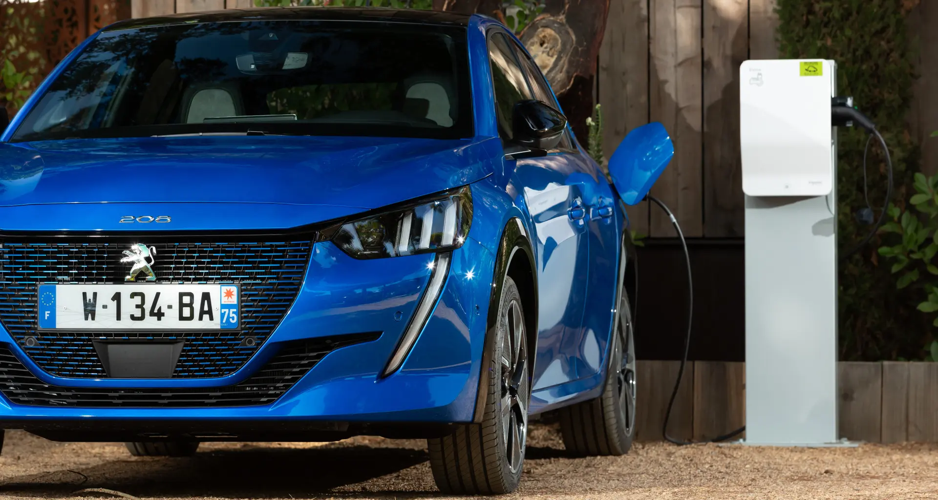 peugeot e 208 4