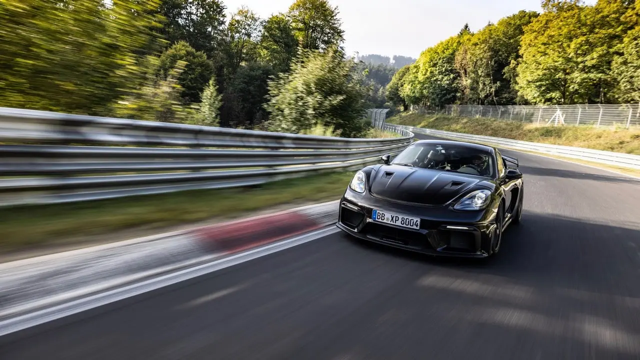 porsche 718 gt4 rs nurburgring