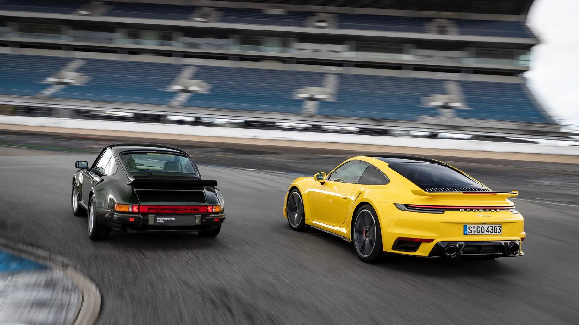 porsche 911 turbo 930 e 992