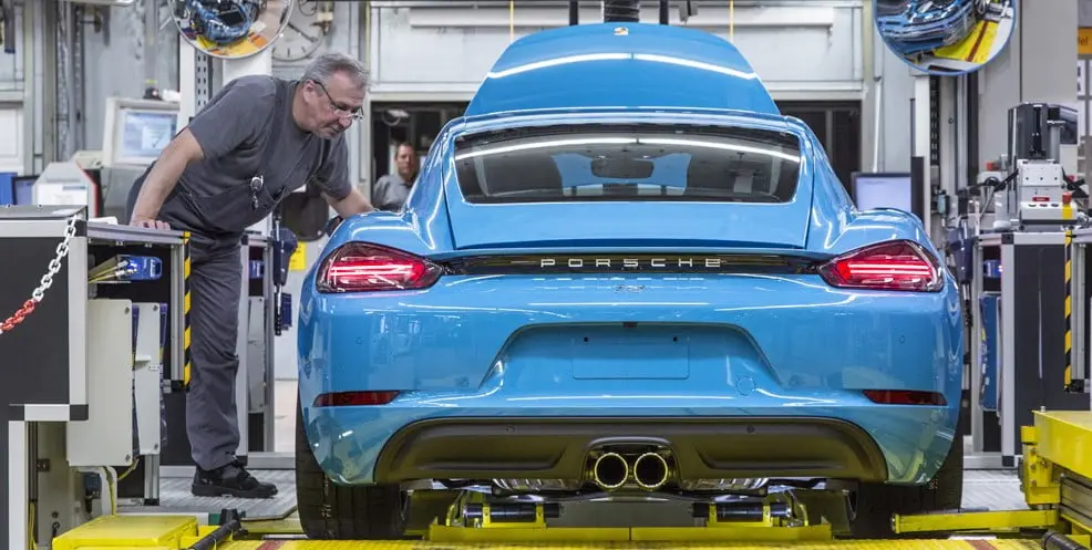 porsche stabilimento