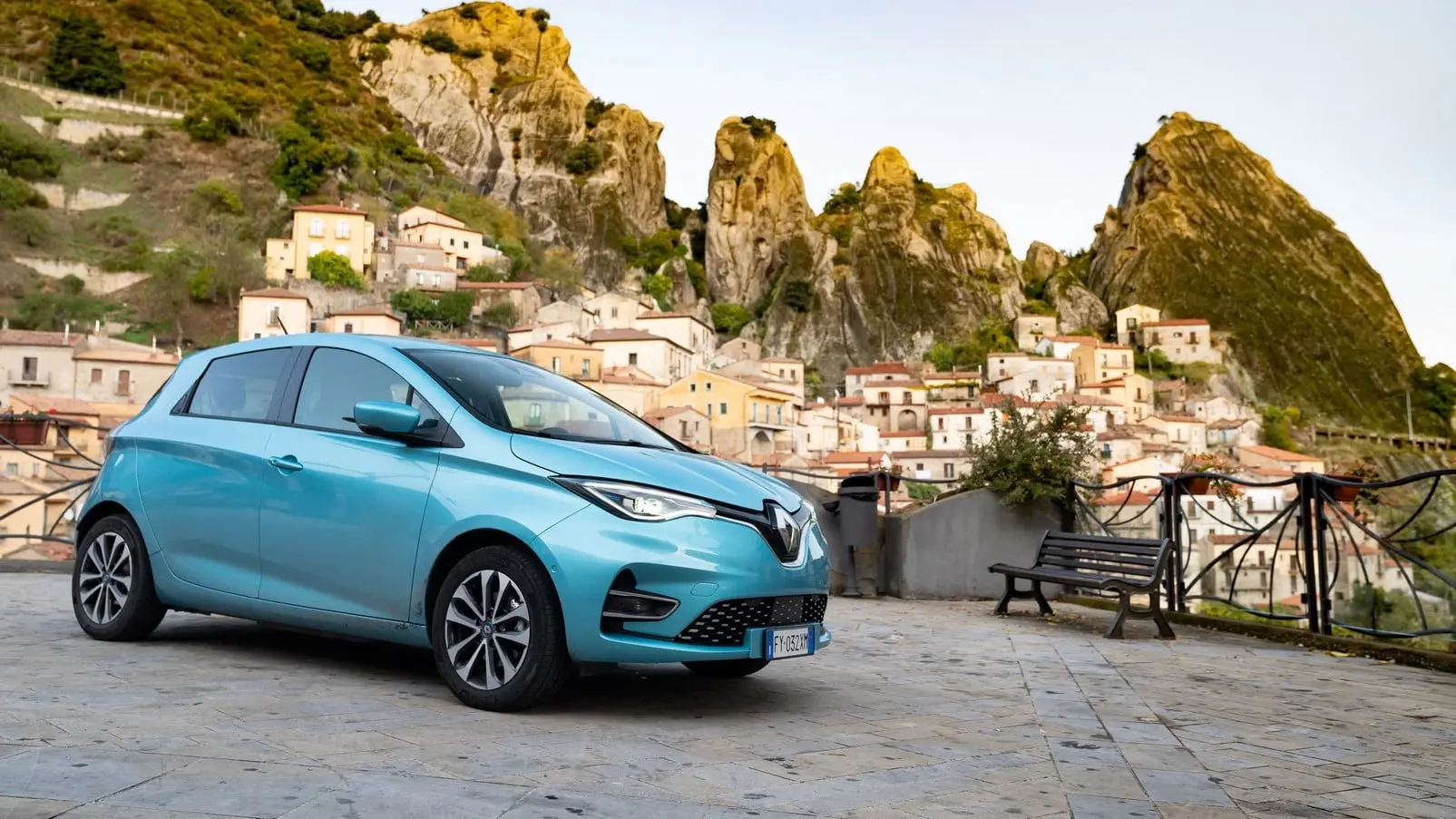 renault zoe 2020 copertina 1