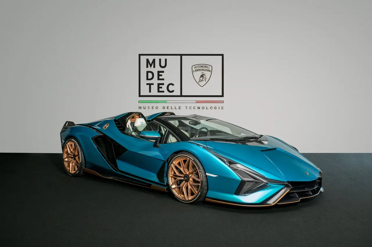 riapertura museo lamborghini