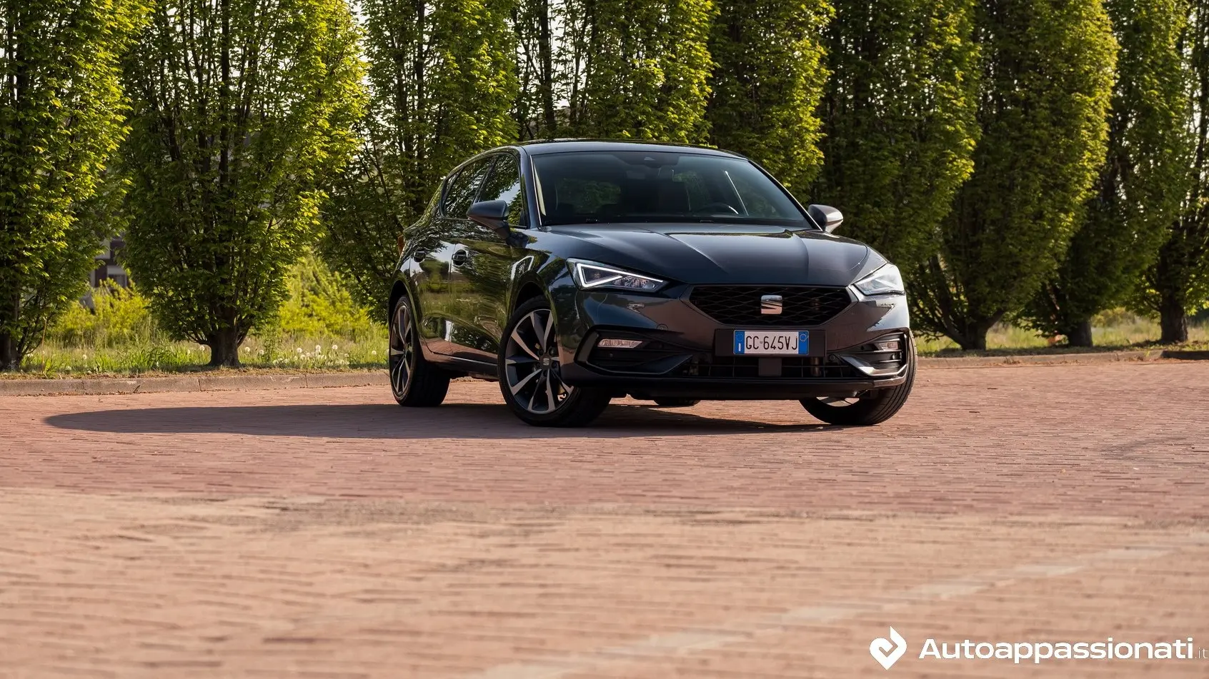 seat leon ibrida plug in