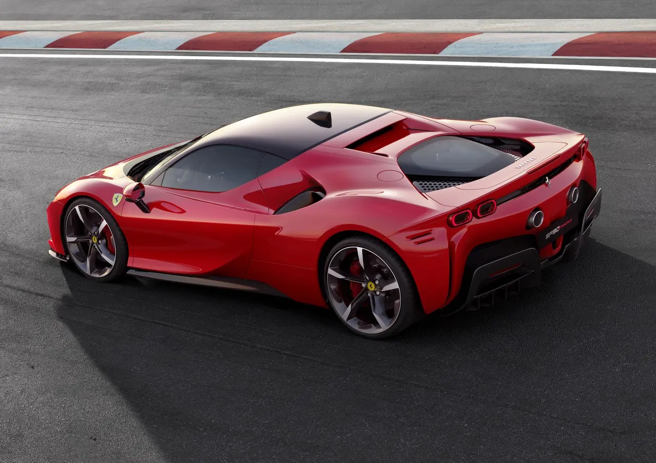 sf90 stradale 1