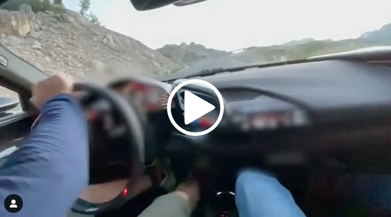 sf90 stradale drifting