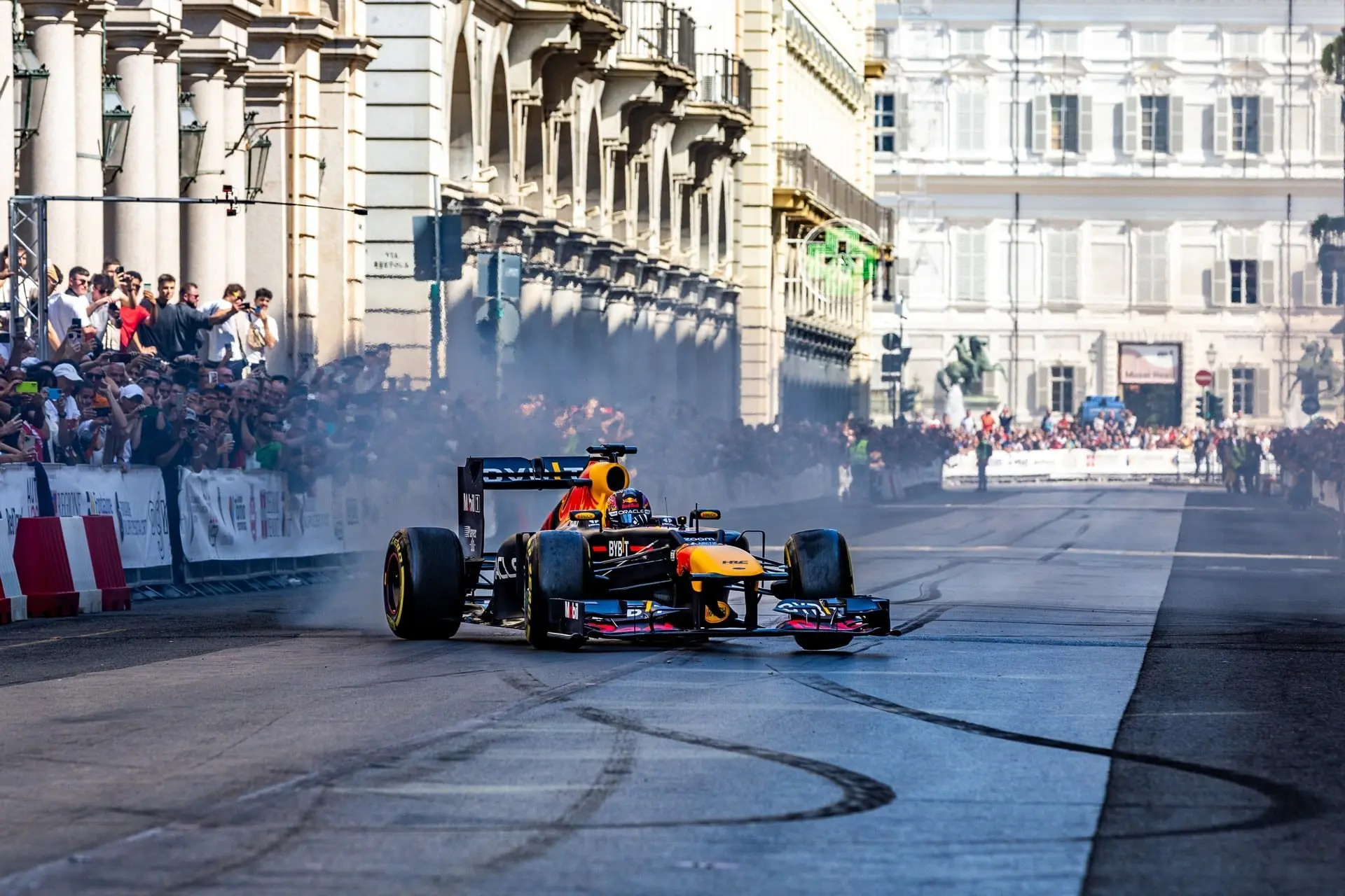 show red bull torino