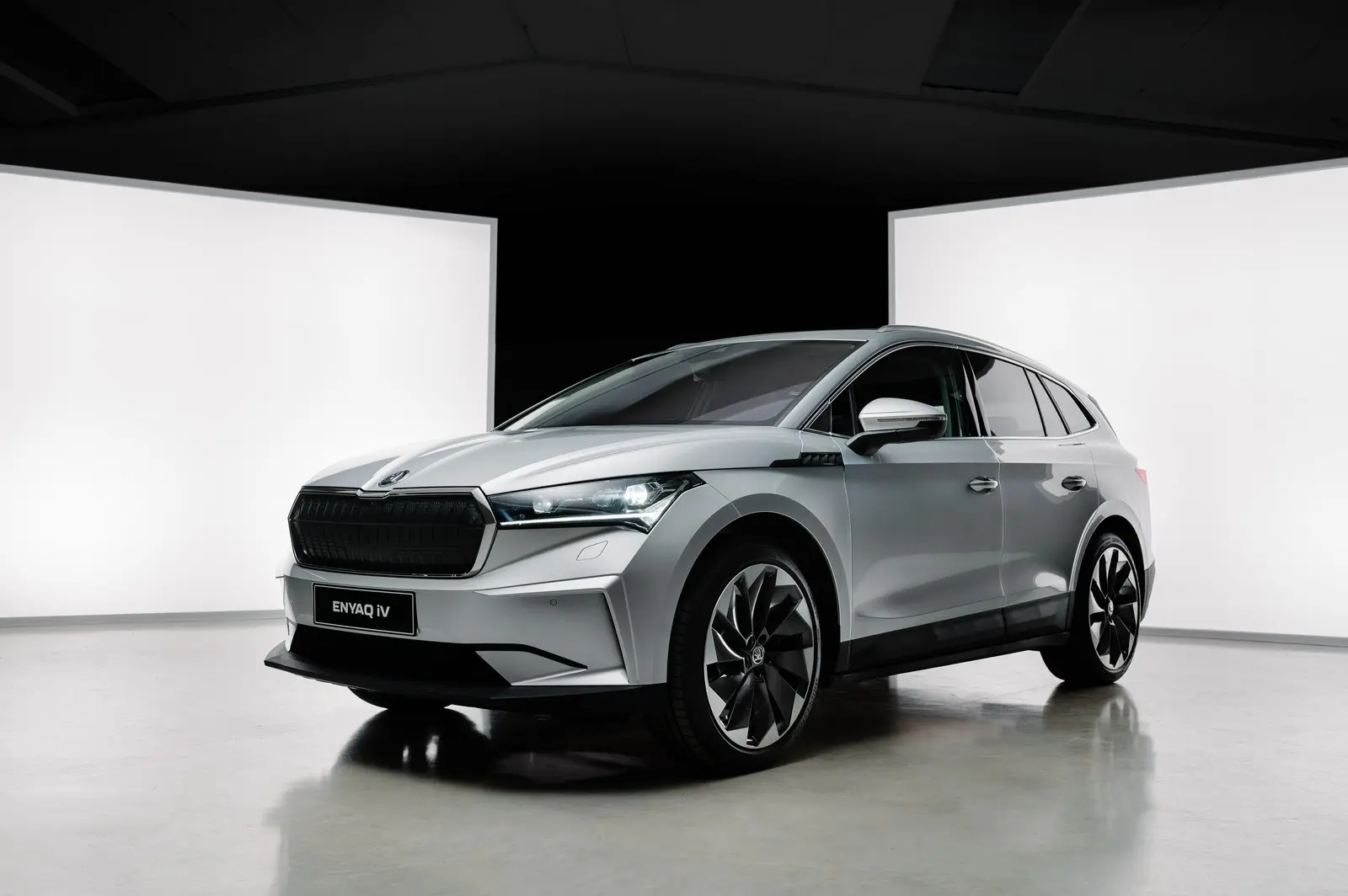 skoda enyaq iv frontale