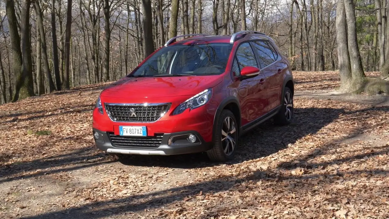 suv 2008 stabilmente sul podio delle peugeot piu vendute 8