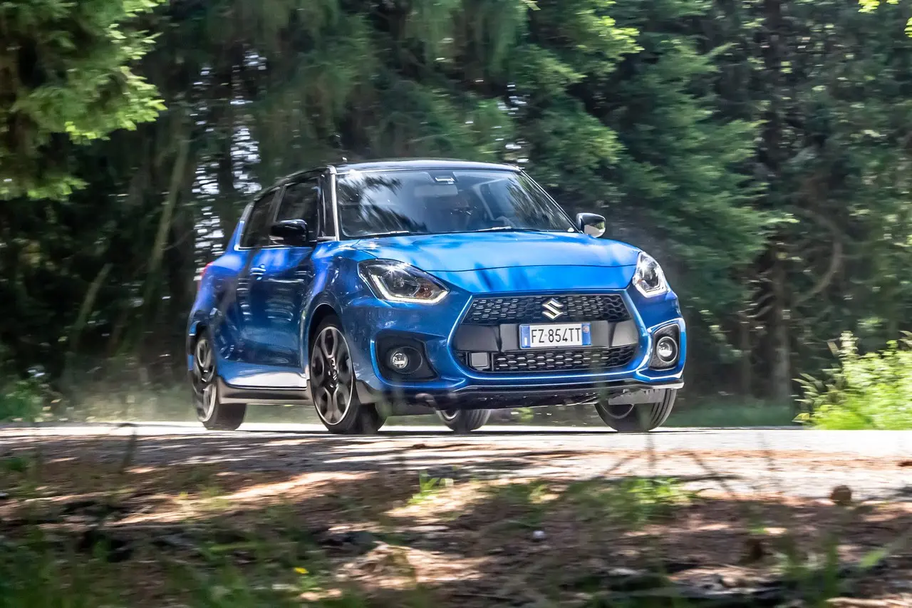 suzuki swift 6842