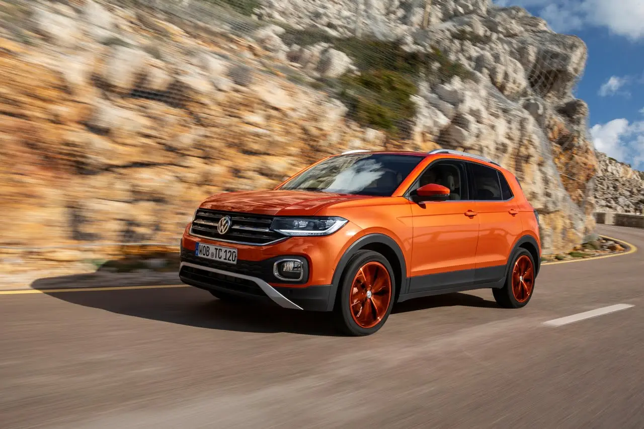 t cross 16 diesel frontale